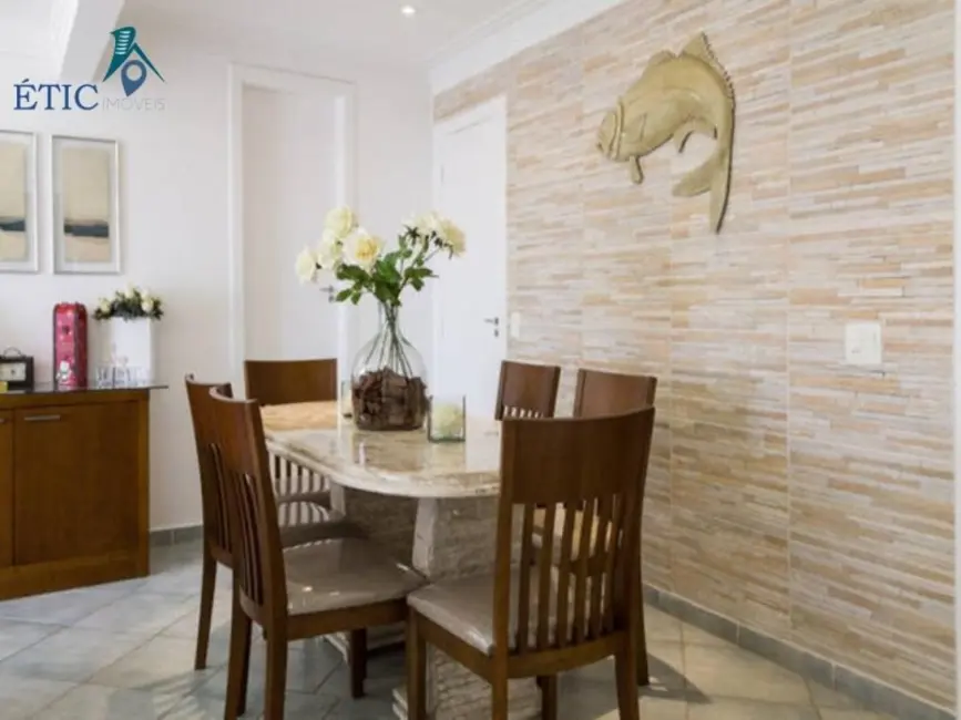 Foto 1 de Apartamento com 4 quartos à venda e para alugar, 245m2 em Enseada, Guaruja - SP