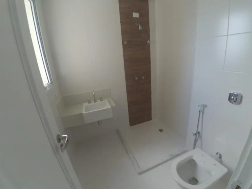 Apartamento com 3 quartos à venda, 216m2 em Enseada, Guaruja - SP - imagem 8 Foto 8 de Apartamento com 3 quartos à venda, 216m2 em Enseada, Guaruja - SP