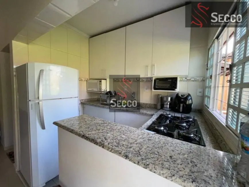 Foto 7 de Chácara com 3 quartos à venda, 900m2 em Park Residencial Convívio, Botucatu - SP