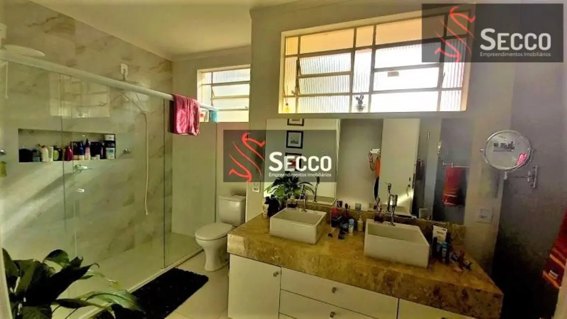 Foto 10 de Casa à venda, 250m2 em Centro, Botucatu - SP