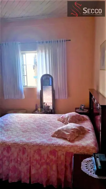 Foto 7 de Casa com 2 quartos à venda, 138m2 em Centro, Botucatu - SP