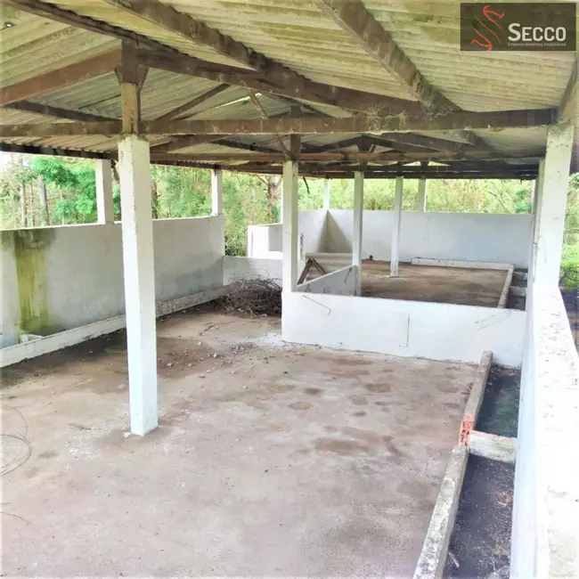 Fazenda / Haras com 4 quartos à venda, 13000m2 em Bofete - SP - imagem 9 Foto 9 de Fazenda / Haras com 4 quartos à venda, 13000m2 em Bofete - SP