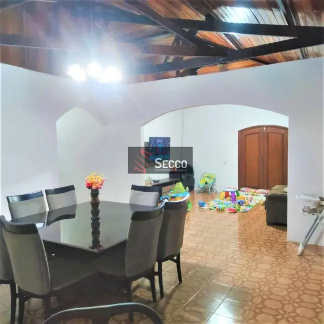 Foto 4 de Fazenda / Haras com 4 quartos à venda, 13000m2 em Bofete - SP