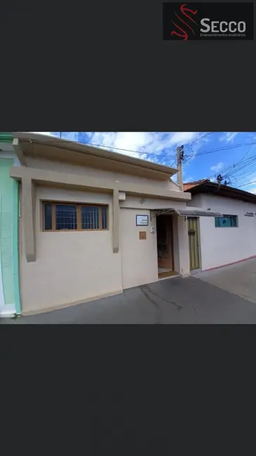 Foto 1 de Casa com 3 quartos à venda, 13000m2 em Vila dos Lavradores, Botucatu - SP