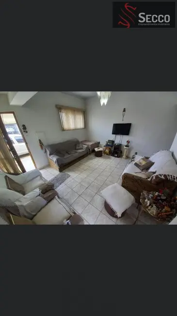 Foto 3 de Casa com 3 quartos à venda, 13000m2 em Vila dos Lavradores, Botucatu - SP