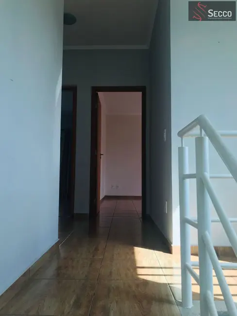 Sobrado com 3 quartos à venda, 13000m2 em Vila Sonia, Botucatu - SP - imagem 5 Foto 5 de Sobrado com 3 quartos à venda, 13000m2 em Vila Sonia, Botucatu - SP