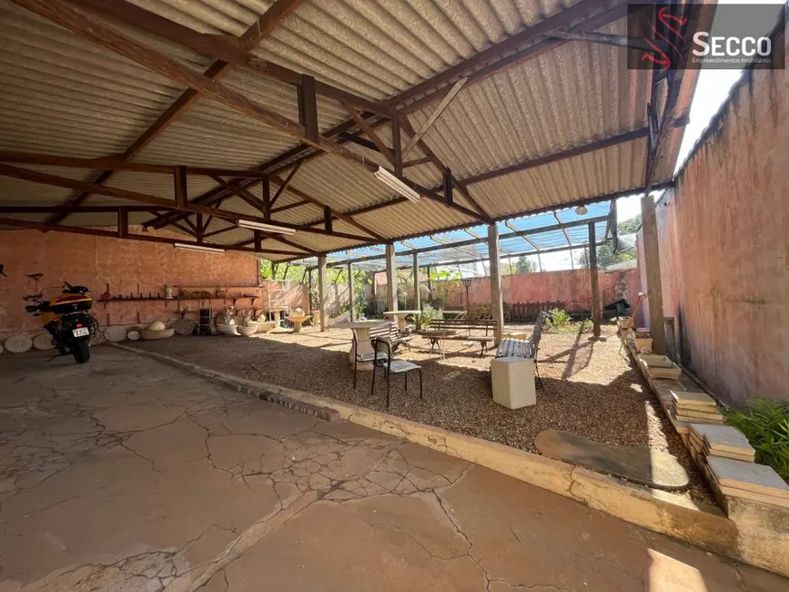 Foto 1 de Sala Comercial à venda, 1050m2 em Centro, Botucatu - SP