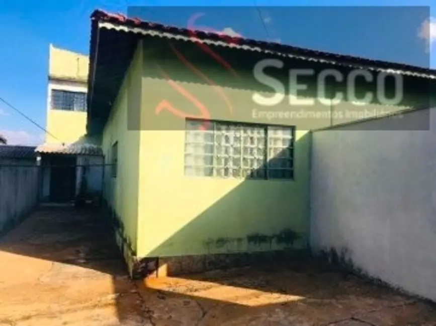 Foto 1 de Casa com 4 quartos à venda, 1050m2 em Jardim Peabiru, Botucatu - SP