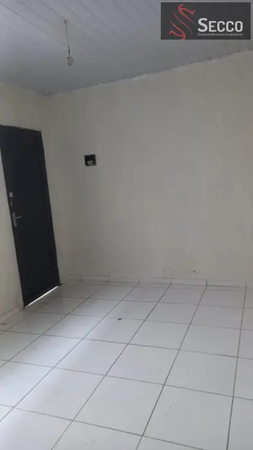 Foto 4 de Casa com 1 quarto à venda, 1050m2 em Jardim Brasil, Botucatu - SP