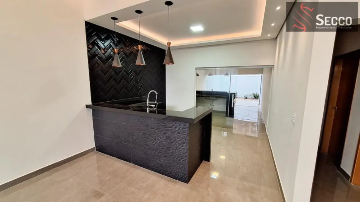 Foto 3 de Casa de Condomínio à venda, 1050m2 em Botucatu - SP