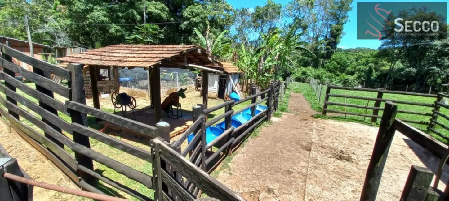 Foto 4 de Fazenda / Haras com 3 quartos à venda, 1050m2 em Botucatu - SP