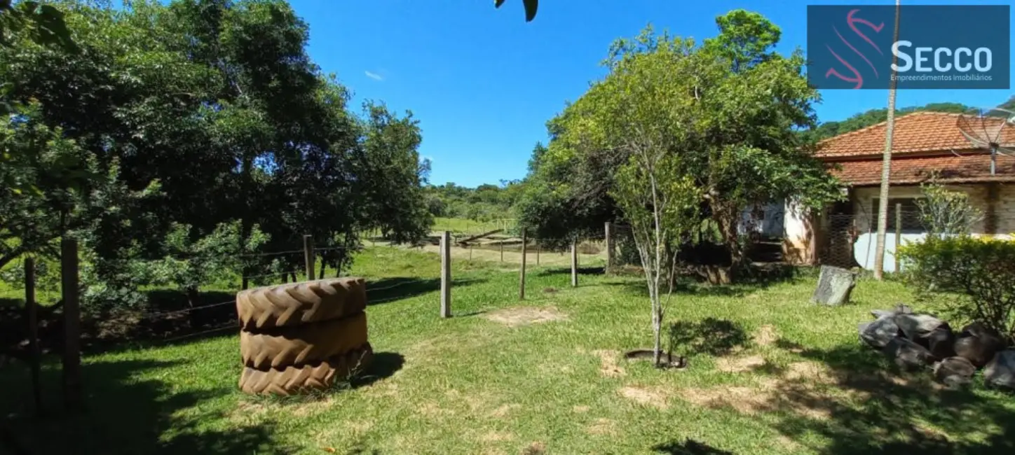 Foto 8 de Fazenda / Haras com 3 quartos à venda, 1050m2 em Botucatu - SP