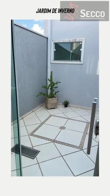 Foto 1 de Casa com 3 quartos à venda, 1050m2 em Jardim Chácara dos Pinheiros, Botucatu - SP