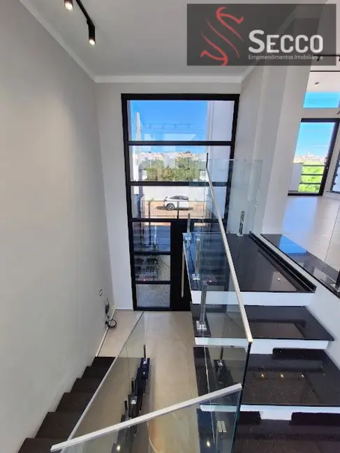 Foto 5 de Casa com 3 quartos à venda, 1050m2 em Jardim Itália, Botucatu - SP