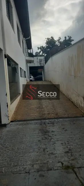 Foto 10 de Casa para alugar, 1050m2 em Vila Carmelo, Botucatu - SP