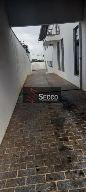 Foto 13 de Casa para alugar, 1050m2 em Vila Carmelo, Botucatu - SP