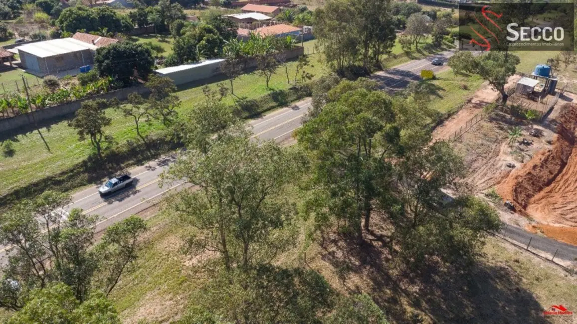 Foto 2 de Terreno / Lote à venda, 250m2 em Botucatu - SP