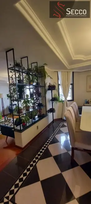 Foto 6 de Apartamento com 3 quartos à venda, 1050m2 em Vila Padovan, Botucatu - SP