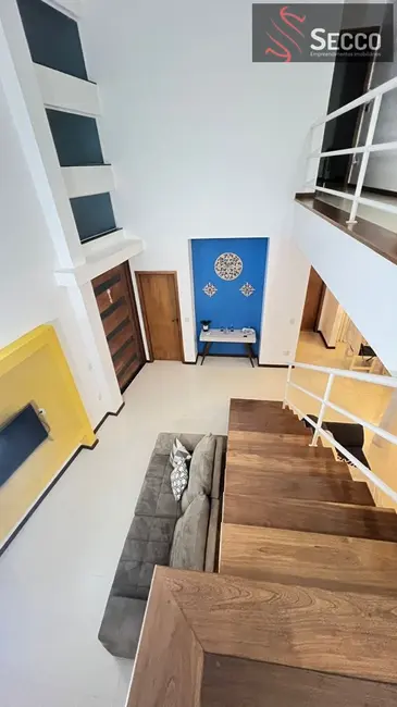 Foto 2 de Sobrado com 3 quartos à venda, 1050m2 em Colinas do Paraíso, Botucatu - SP