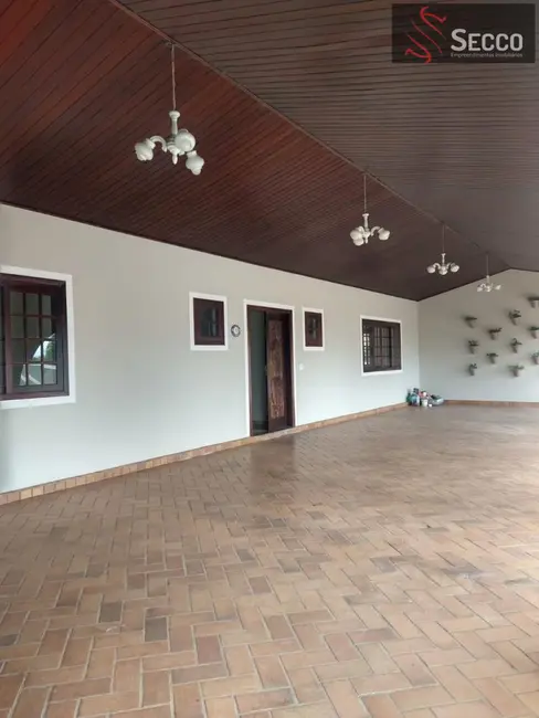Foto 2 de Casa de Condomínio com 3 quartos à venda, 1050m2 em Avare - SP
