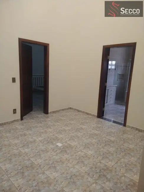 Foto 6 de Casa de Condomínio com 3 quartos à venda, 1050m2 em Avare - SP
