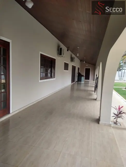 Foto 3 de Casa de Condomínio com 3 quartos à venda, 1050m2 em Avare - SP