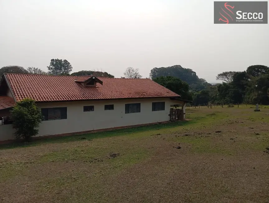 Foto 9 de Fazenda / Haras com 3 quartos à venda, 200m2 em Centro, Pratania - SP