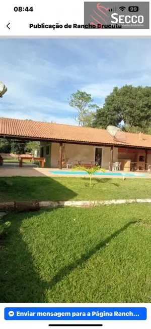 Foto 3 de Fazenda / Haras com 3 quartos à venda, 1050m2 em Botucatu - SP