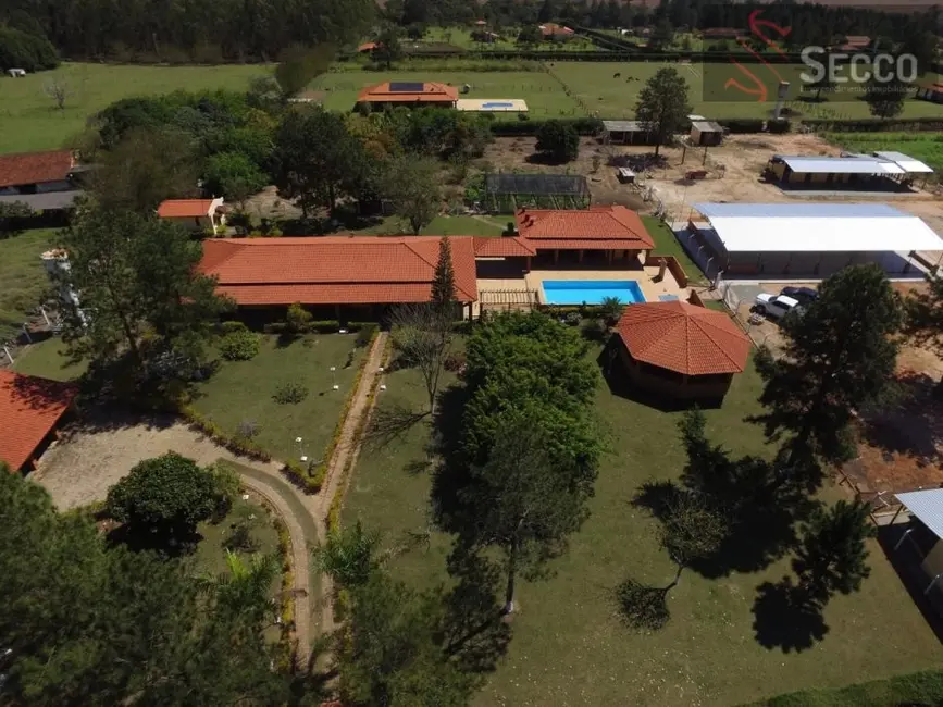 Foto 1 de Fazenda / Haras com 7 quartos à venda, 1050m2 em Botucatu - SP