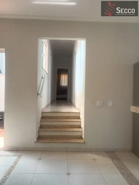 Foto 5 de Casa com 4 quartos à venda, 1050m2 em Jardim Bom Pastor, Botucatu - SP