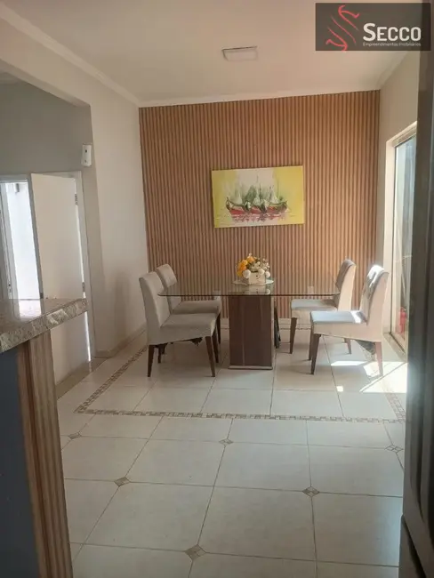 Foto 4 de Casa com 4 quartos à venda, 1050m2 em Jardim Bom Pastor, Botucatu - SP
