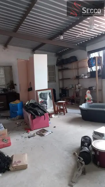 Foto 2 de Armazém / Galpão à venda, 316m2 em Jardim Cambuí, Botucatu - SP