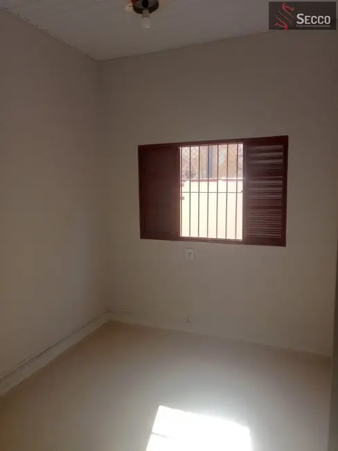 Foto 6 de Casa com 3 quartos à venda, 1050m2 em Centro, Botucatu - SP