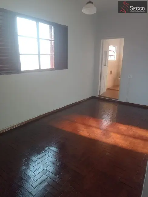 Foto 8 de Casa com 3 quartos à venda, 1050m2 em Centro, Botucatu - SP