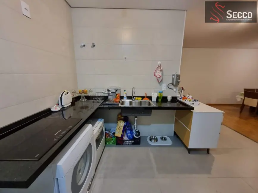 Foto 3 de Apartamento à venda, 1050m2 em Centro, Botucatu - SP