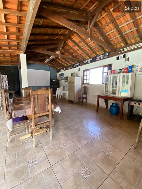 Foto 4 de Chácara com 2 quartos à venda, 1050m2 em Rubião Júnior, Botucatu - SP