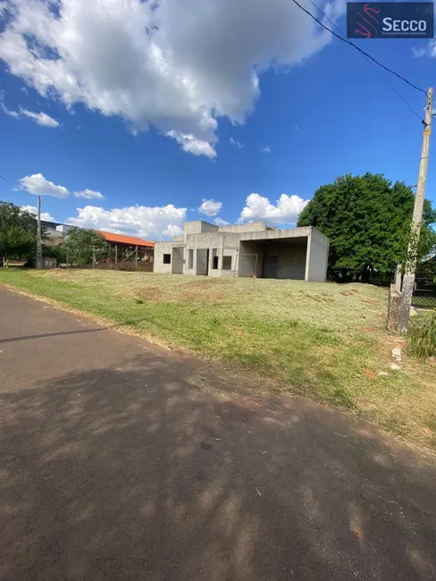 Foto 2 de Casa de Condomínio com 3 quartos à venda, 1050m2 em Residencial Parque Laguna I, Botucatu - SP