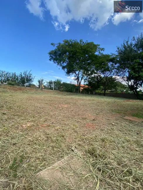 Foto 9 de Casa de Condomínio com 3 quartos à venda, 1050m2 em Residencial Parque Laguna I, Botucatu - SP