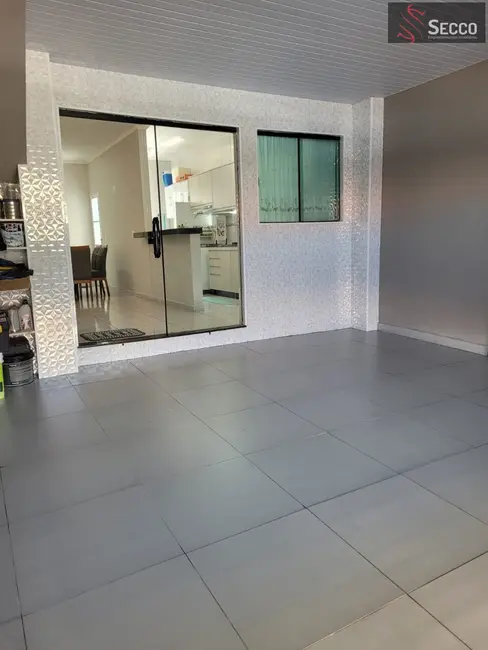 Foto 2 de Sobrado com 3 quartos à venda, 1050m2 em Jardim Monte Mor, Botucatu - SP