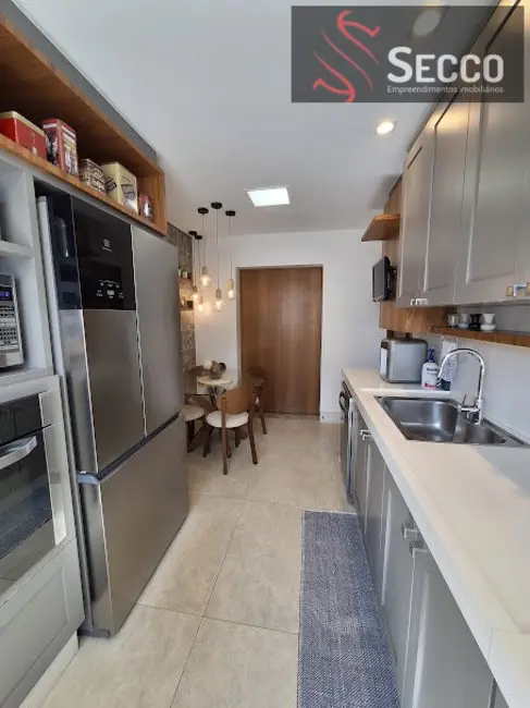 Foto 8 de Casa com 3 quartos à venda, 1050m2 em Colinas do Paraíso, Botucatu - SP