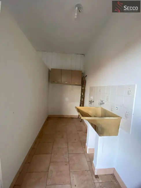 Casa com 3 quartos à venda, 270m2 em Vila Casa Branca, Botucatu - SP - imagem 8 Foto 8 de Casa com 3 quartos à venda, 270m2 em Vila Casa Branca, Botucatu - SP