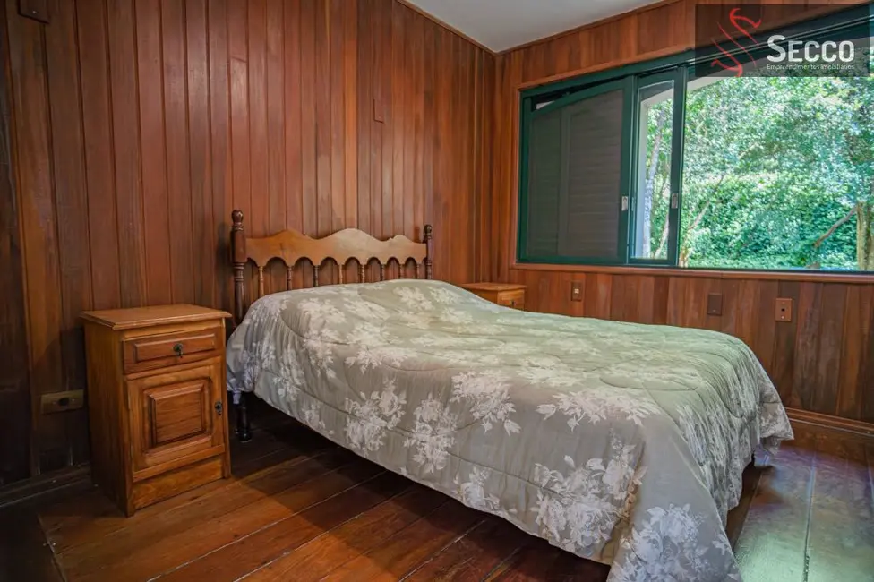 Foto 7 de Sobrado com 4 quartos à venda, 1050m2 em Vale do Sol, Botucatu - SP