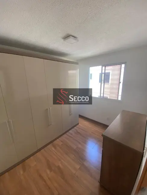 Foto 4 de Apartamento com 2 quartos para alugar, 1050m2 em Vila Juliana, Botucatu - SP