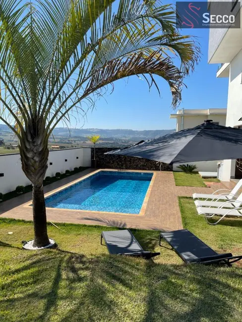 Foto 8 de Sobrado com 3 quartos à venda, 1050m2 em Botucatu - SP