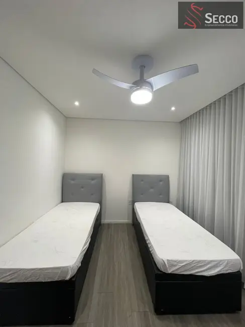Foto 5 de Sobrado com 3 quartos à venda, 1050m2 em Botucatu - SP