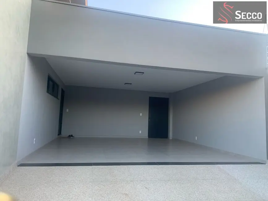 Foto 4 de Casa com 3 quartos à venda, 1050m2 em Botucatu - SP