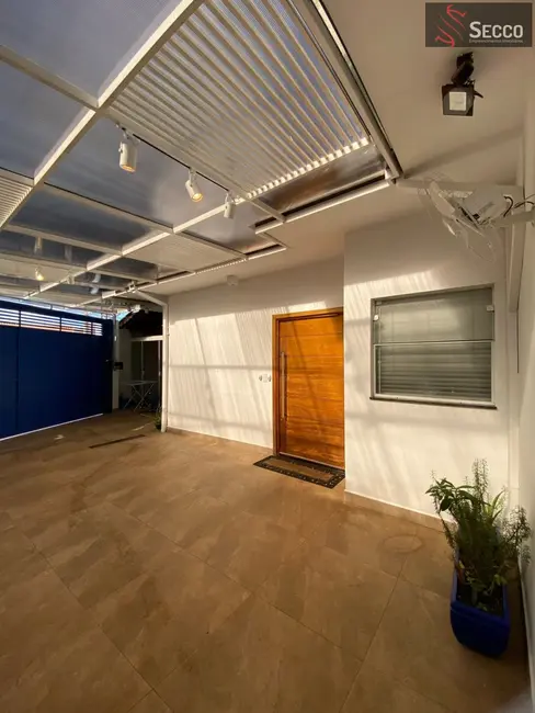 Foto 1 de Casa com 3 quartos à venda, 1050m2 em Jardim Cambuí, Botucatu - SP