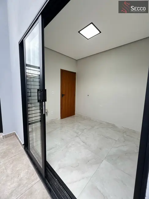 Foto 9 de Casa à venda, 1050m2 em Botucatu - SP