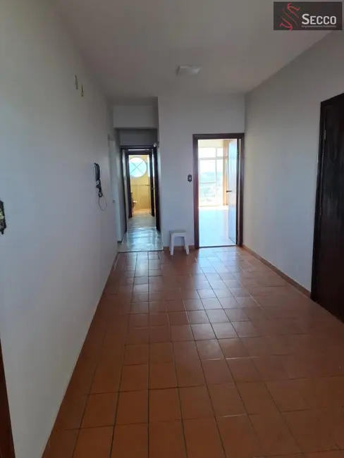 Foto 4 de Apartamento com 3 quartos à venda, 1050m2 em Centro, Botucatu - SP