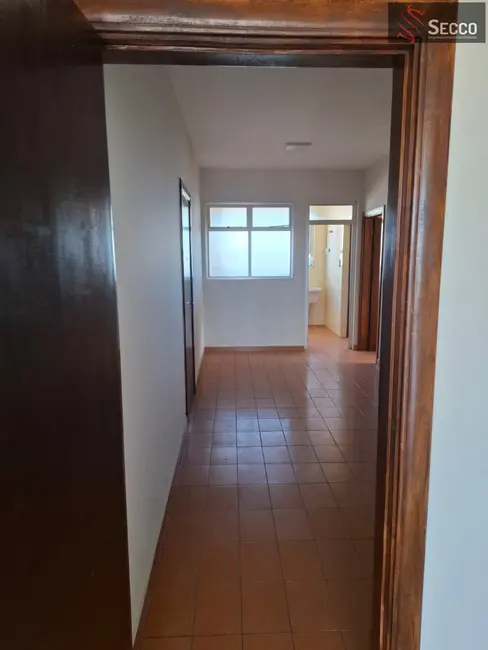 Foto 3 de Apartamento com 3 quartos à venda, 1050m2 em Centro, Botucatu - SP